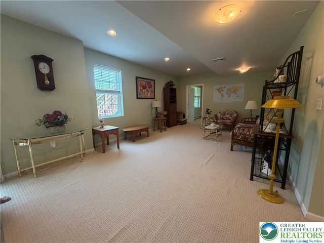 3209 Olympic Drive, Lower Macungie Twp, PA 18049