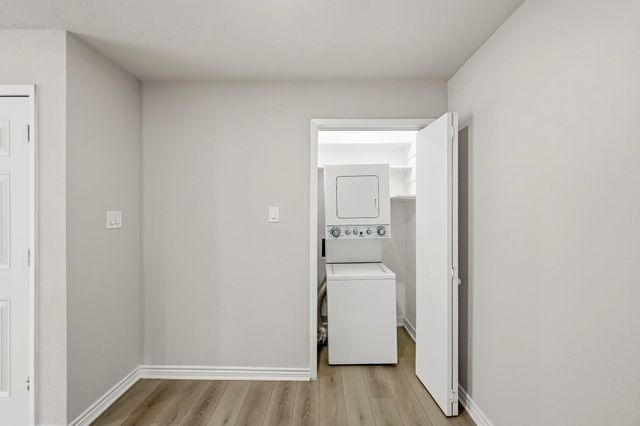 12955 Woodforest Boulevard 26, Houston, TX 77015