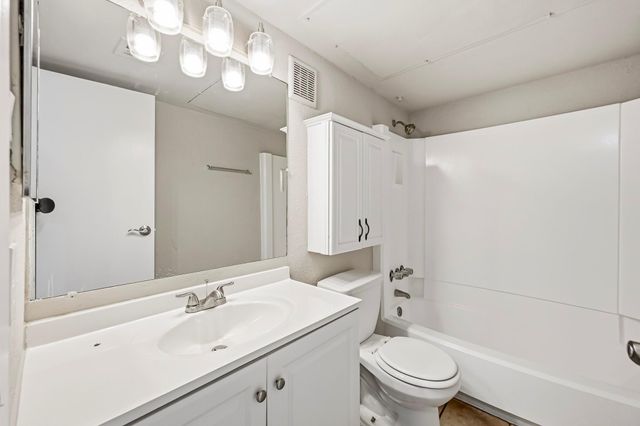 12955 Woodforest Boulevard 26, Houston, TX 77015