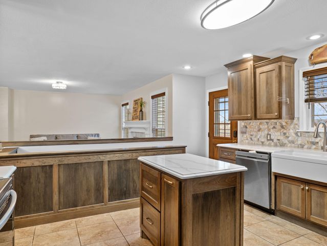 1108 Fresno Circle, Stockton, MO 65785