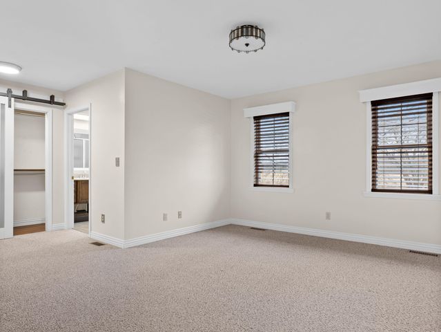 1108 Fresno Circle, Stockton, MO 65785