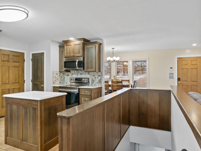 1108 Fresno Circle, Stockton, MO 65785