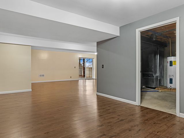 1108 Fresno Circle, Stockton, MO 65785