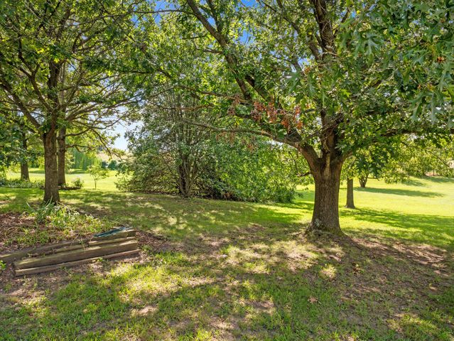 1108 Fresno Circle, Stockton, MO 65785