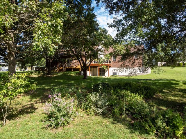 1108 Fresno Circle, Stockton, MO 65785