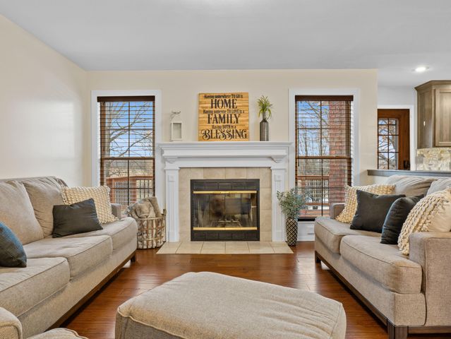 1108 Fresno Circle, Stockton, MO 65785