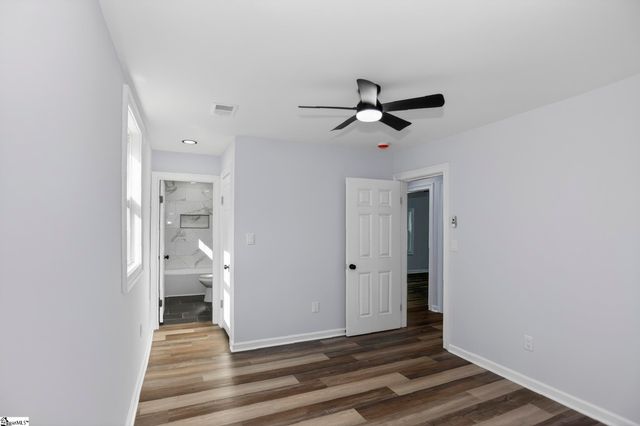 29 Baxter Street, Greenville, SC 29607