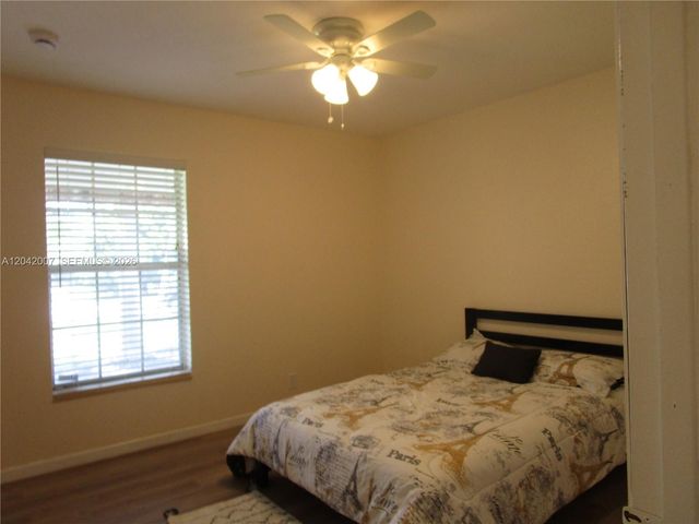 11130 NW 38th St, Coral Springs, FL 33065