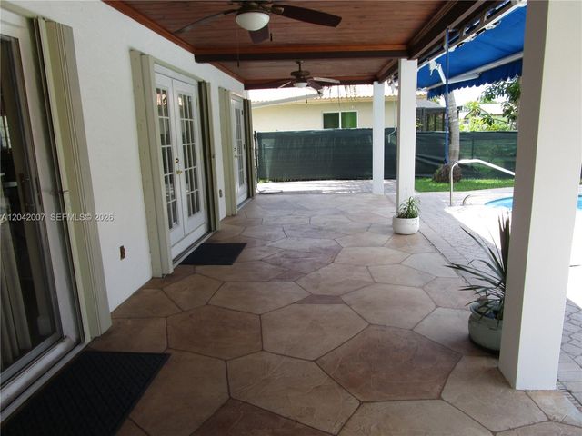 11130 NW 38th St, Coral Springs, FL 33065