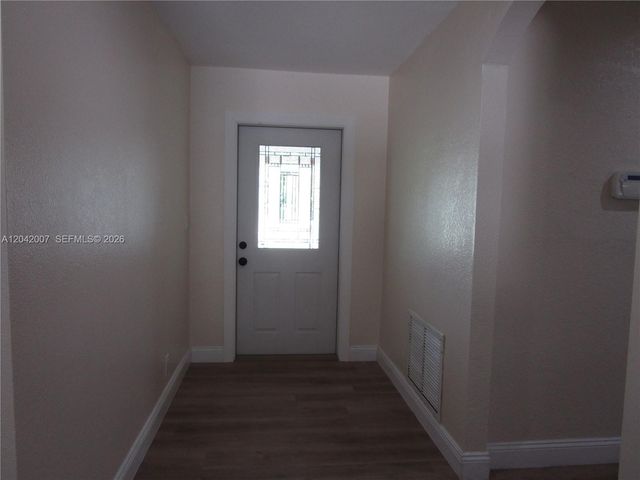 11130 NW 38th St, Coral Springs, FL 33065