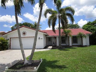 11130 NW 38th St, Coral Springs, FL 33065
