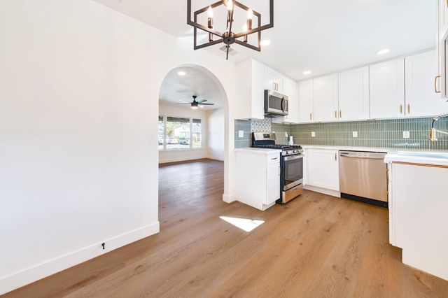 4504 37th Ave, Sacramento, CA 95824