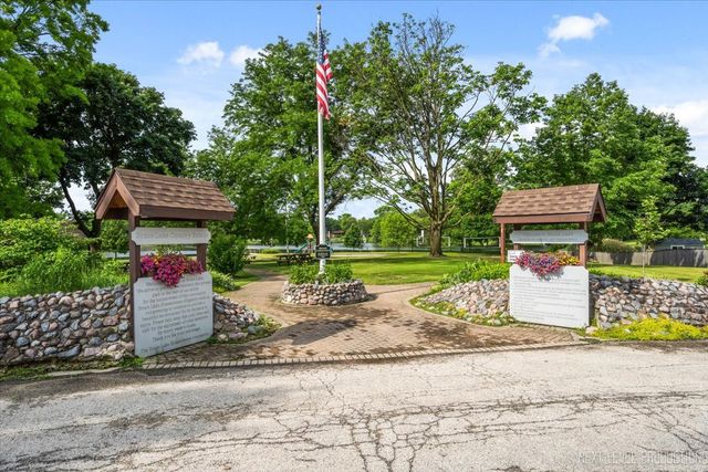 8132 Fairmount Avenue, Downers Grove, IL 60516