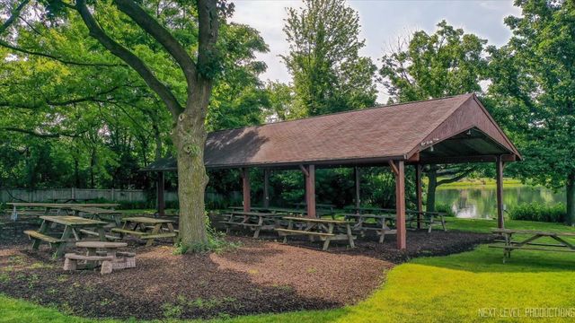 8132 Fairmount Avenue, Downers Grove, IL 60516