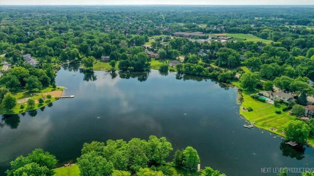 8132 Fairmount Avenue, Downers Grove, IL 60516