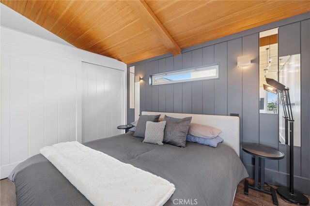 137 15th Street, Manhattan Beach, CA 90266