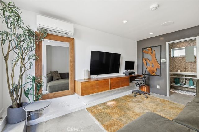 137 15th Street, Manhattan Beach, CA 90266