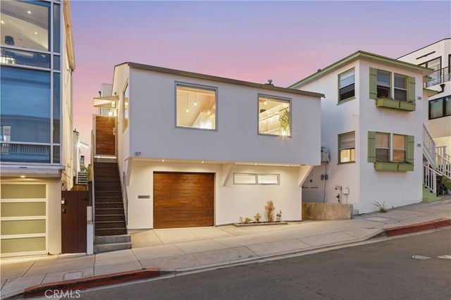 137 15th Street, Manhattan Beach, CA 90266