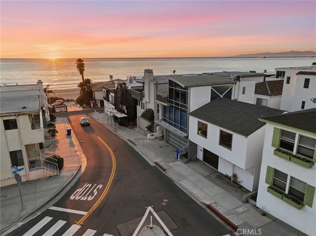 137 15th Street, Manhattan Beach, CA 90266