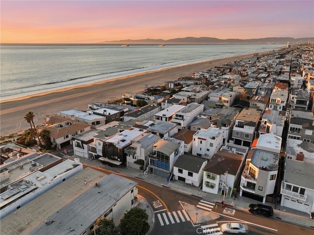 137 15th Street, Manhattan Beach, CA 90266