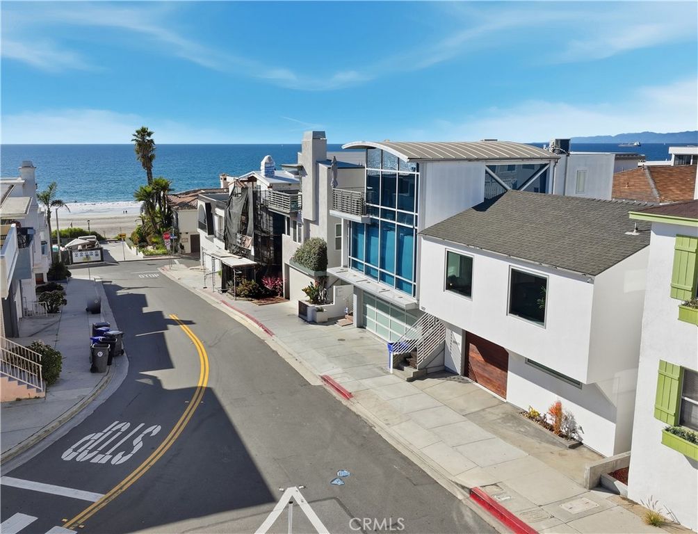 137 15th Street, Manhattan Beach, CA 90266