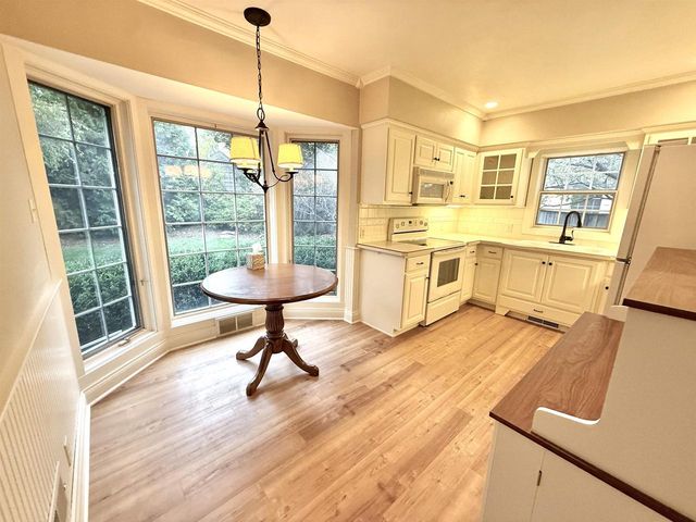 267 RIVER DRIVE, Appleton, WI 54915