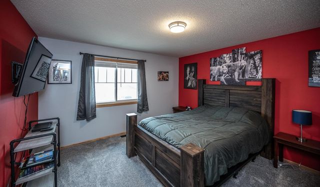 25830 Oriole Street, Elko New Market, MN 55054