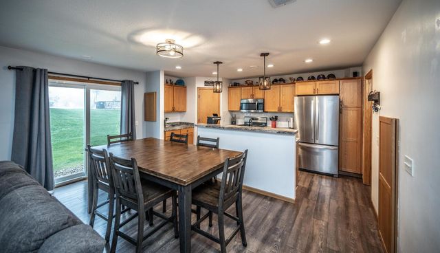 25830 Oriole Street, Elko New Market, MN 55054