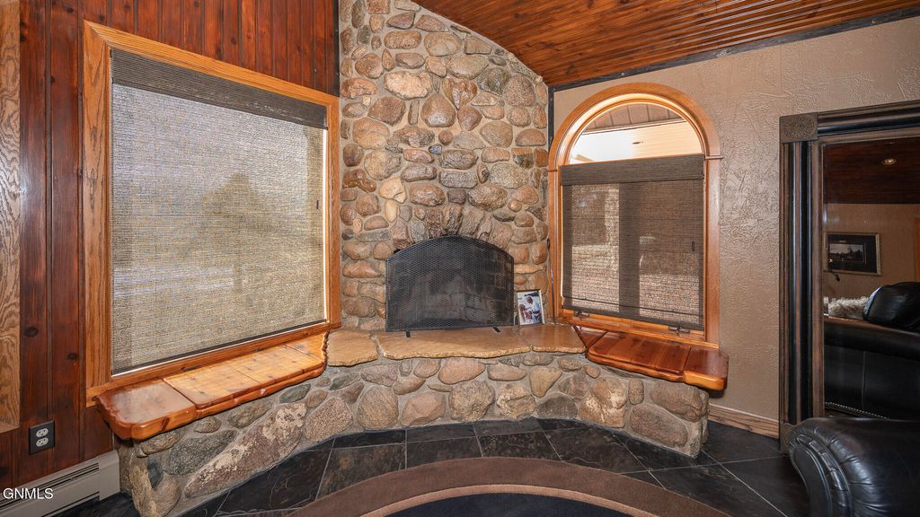 10000 76th Avenue SE, Bismarck, ND 58504 photo 29