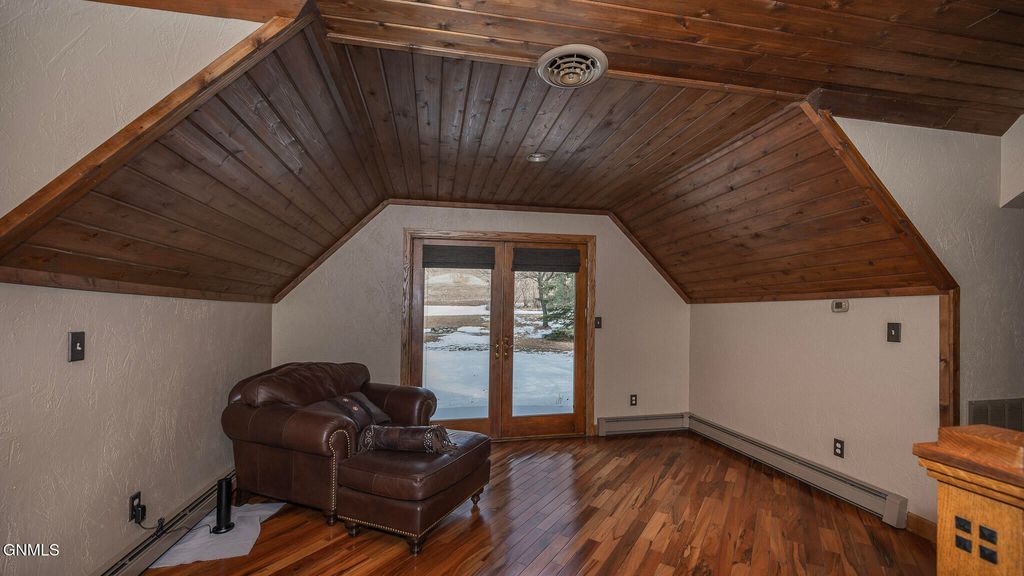 10000 76th Avenue SE, Bismarck, ND 58504 photo 35