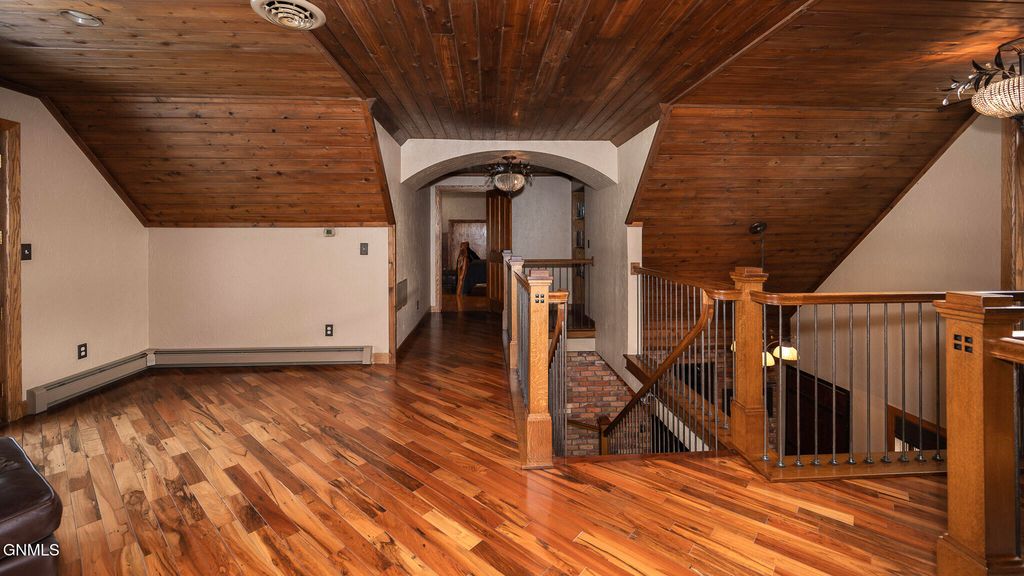 10000 76th Avenue SE, Bismarck, ND 58504 photo 36