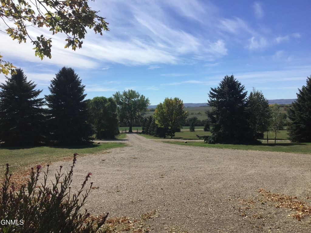 10000 76th Avenue SE, Bismarck, ND 58504 photo 77