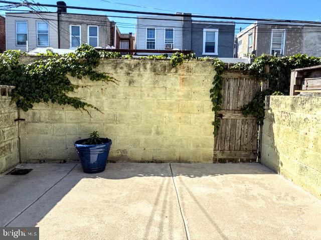 3172 CHATHAM ST, Philadelphia, PA 19134
