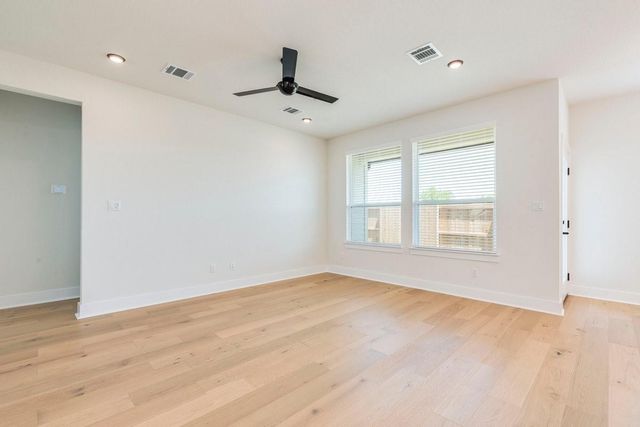 2600 Gattis School RD 101, Round Rock, TX 78664