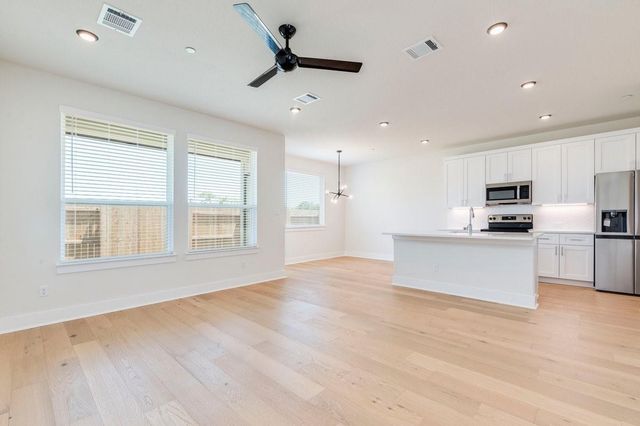 2600 Gattis School RD 101, Round Rock, TX 78664