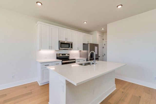 2600 Gattis School RD 101, Round Rock, TX 78664