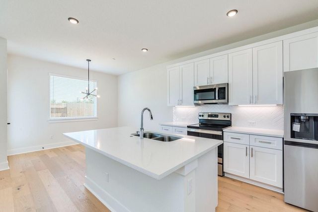 2600 Gattis School RD 101, Round Rock, TX 78664