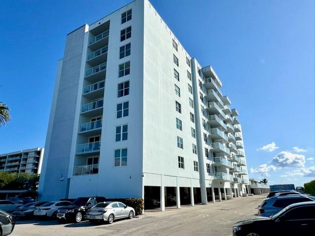 3450 S Ocean Boulevard 1210, Palm Beach, FL 33480