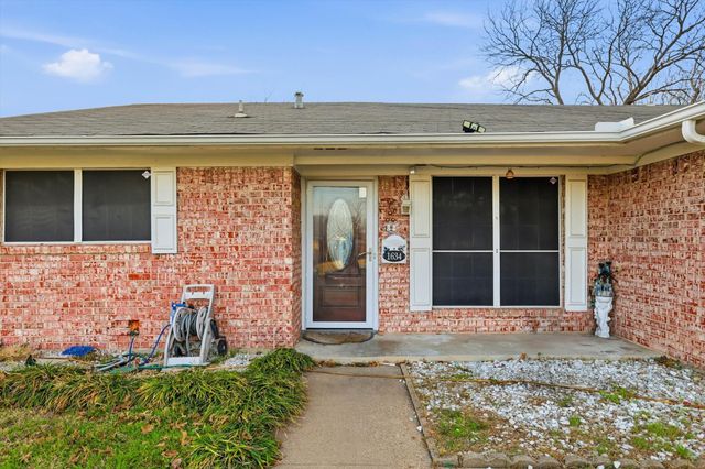 1634 Camara Court, Grand Prairie, TX 75051