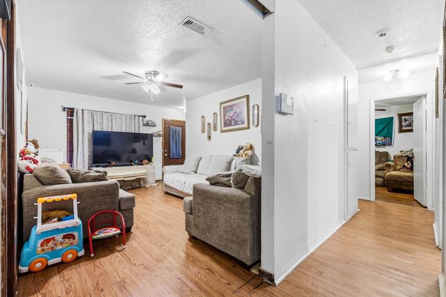 1634 Camara Court, Grand Prairie, TX 75051