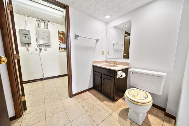 357 Highland Way, Worthington, OH 43085