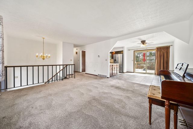 357 Highland Way, Worthington, OH 43085