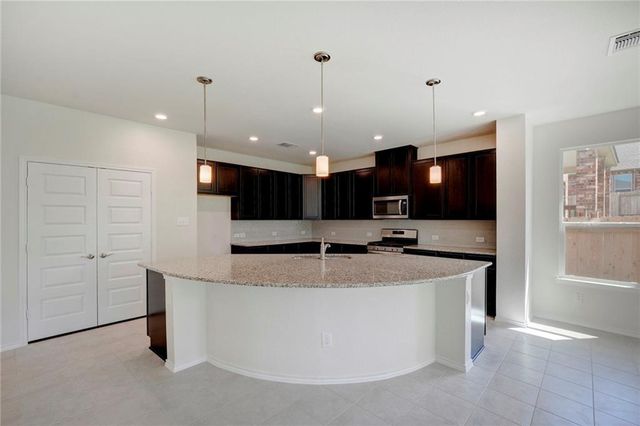 3105 Maurine DR, Round Rock, TX 78665