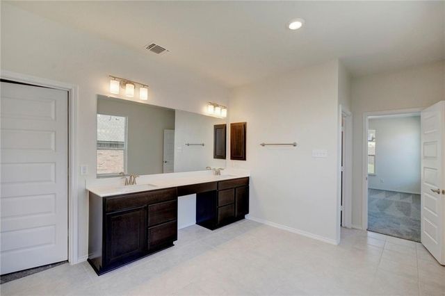 3105 Maurine DR, Round Rock, TX 78665