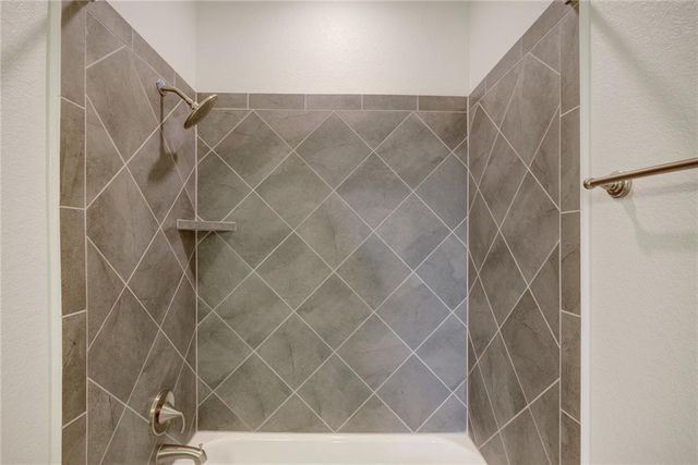 3105 Maurine DR, Round Rock, TX 78665
