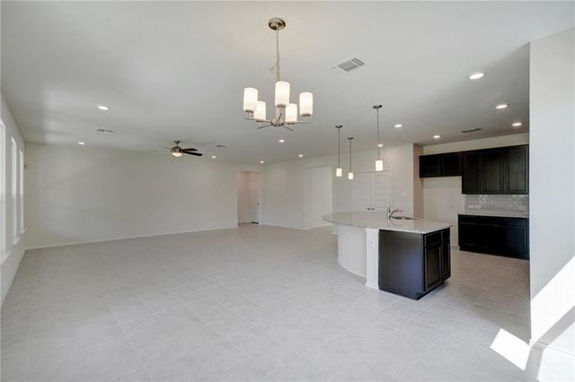 3105 Maurine DR, Round Rock, TX 78665