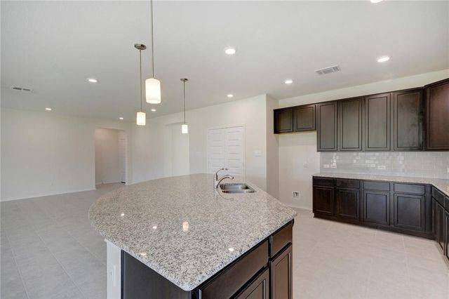 3105 Maurine DR, Round Rock, TX 78665