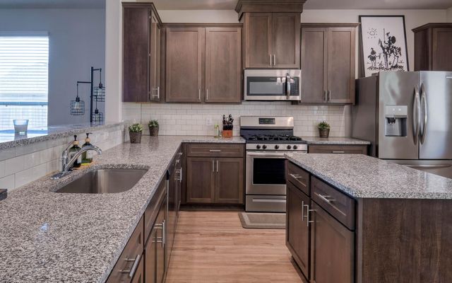 16747 Rockwall Street, Conroe, TX 77303