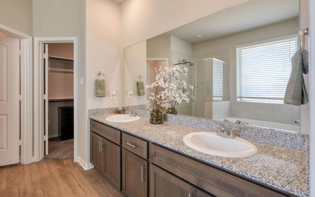 16747 Rockwall Street, Conroe, TX 77303