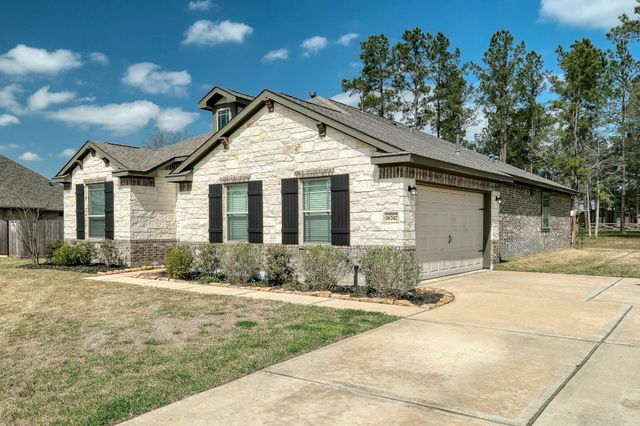 16747 Rockwall Street, Conroe, TX 77303
